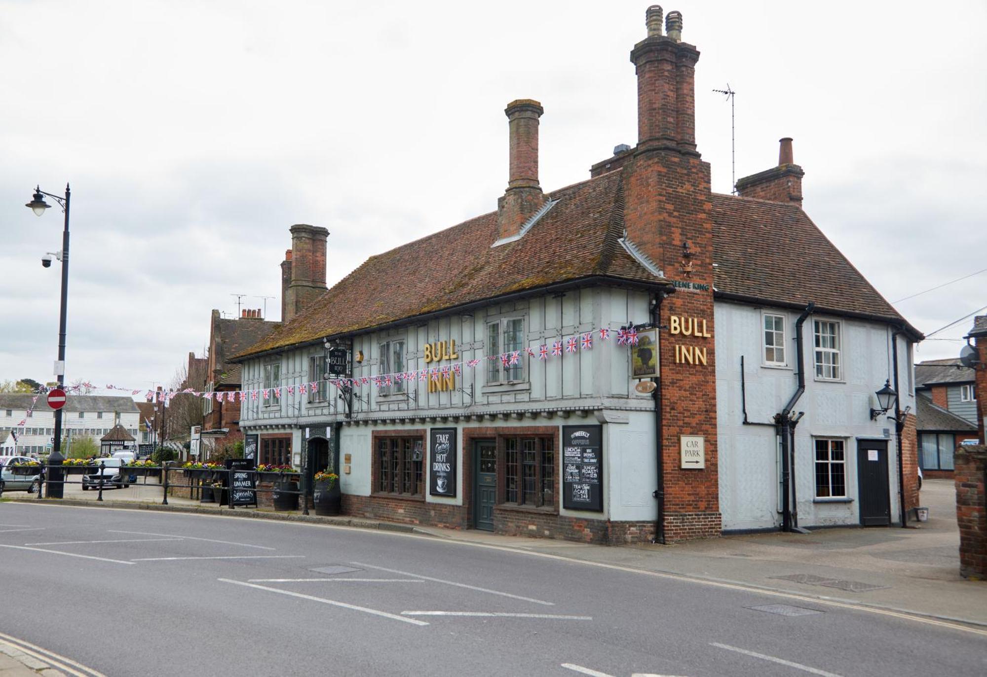 Bull Hotel By Greene King Inns Halstead  Exterior photo